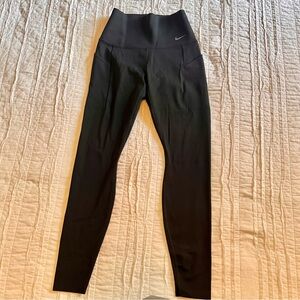 Nike Universa Dri-FIT High-Rise Leggings – Black, Size S